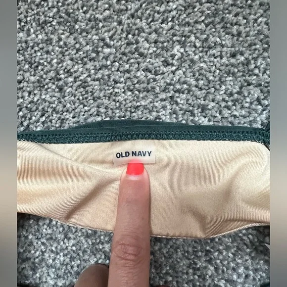 Old Navy Women’s Scoop Neck Tank Bikini Top Size Small in Green - Picture 5 of 6